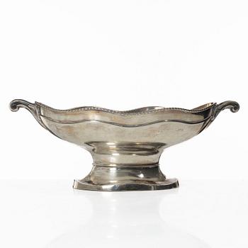 Jardinière, silver plate, 20th century.