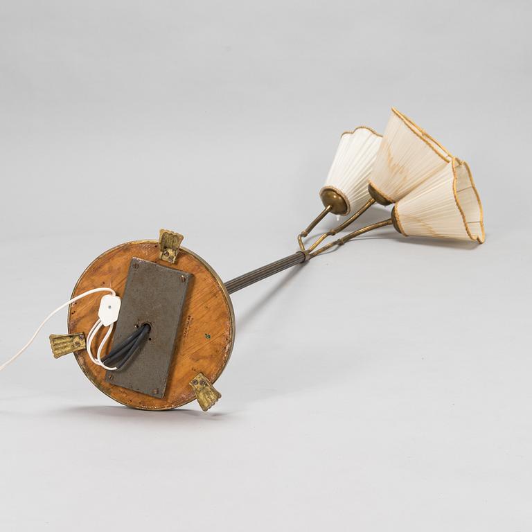 A mid-20th-century floor light.
