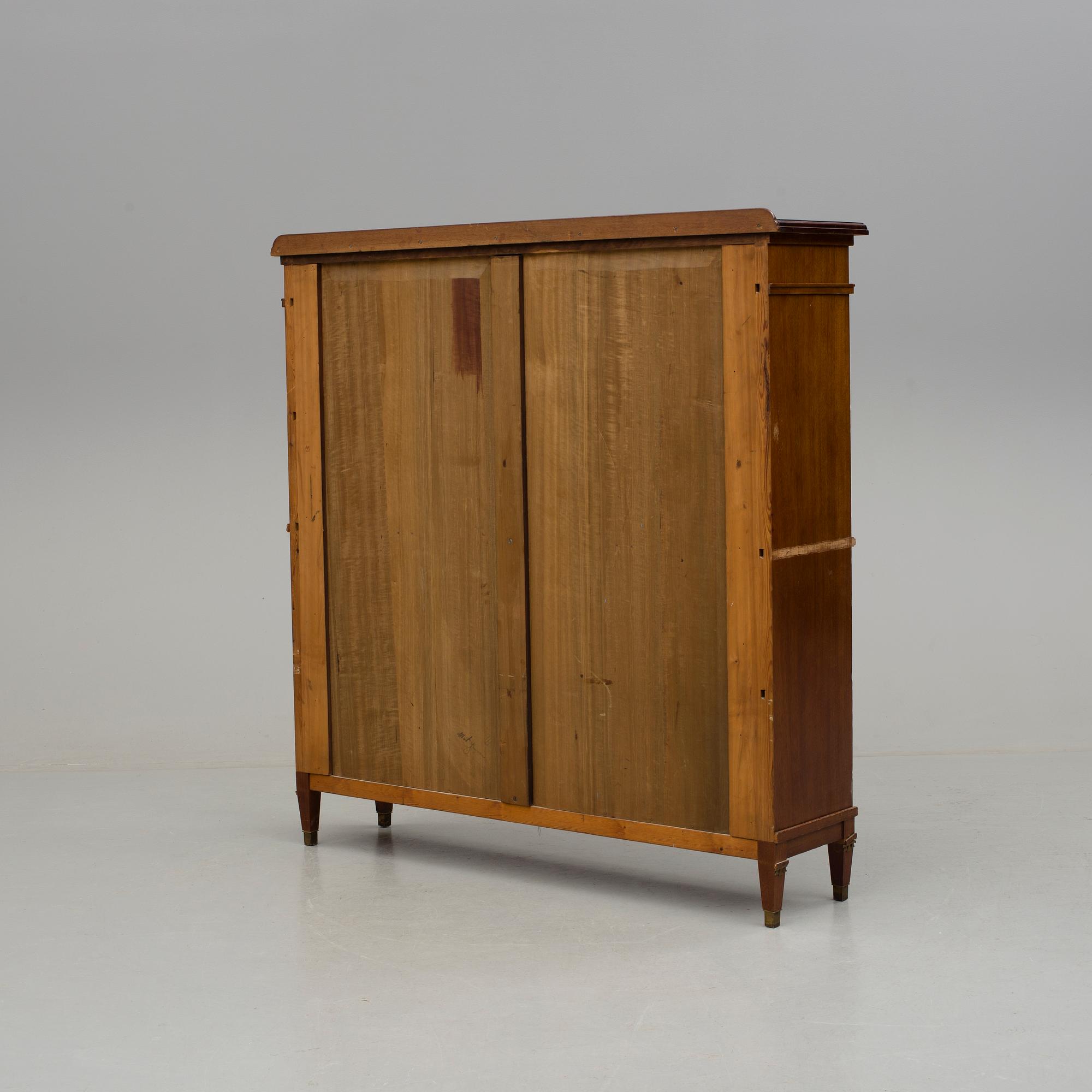 BOKHYLLA, sengustaviansk stil, 1900-talets början.