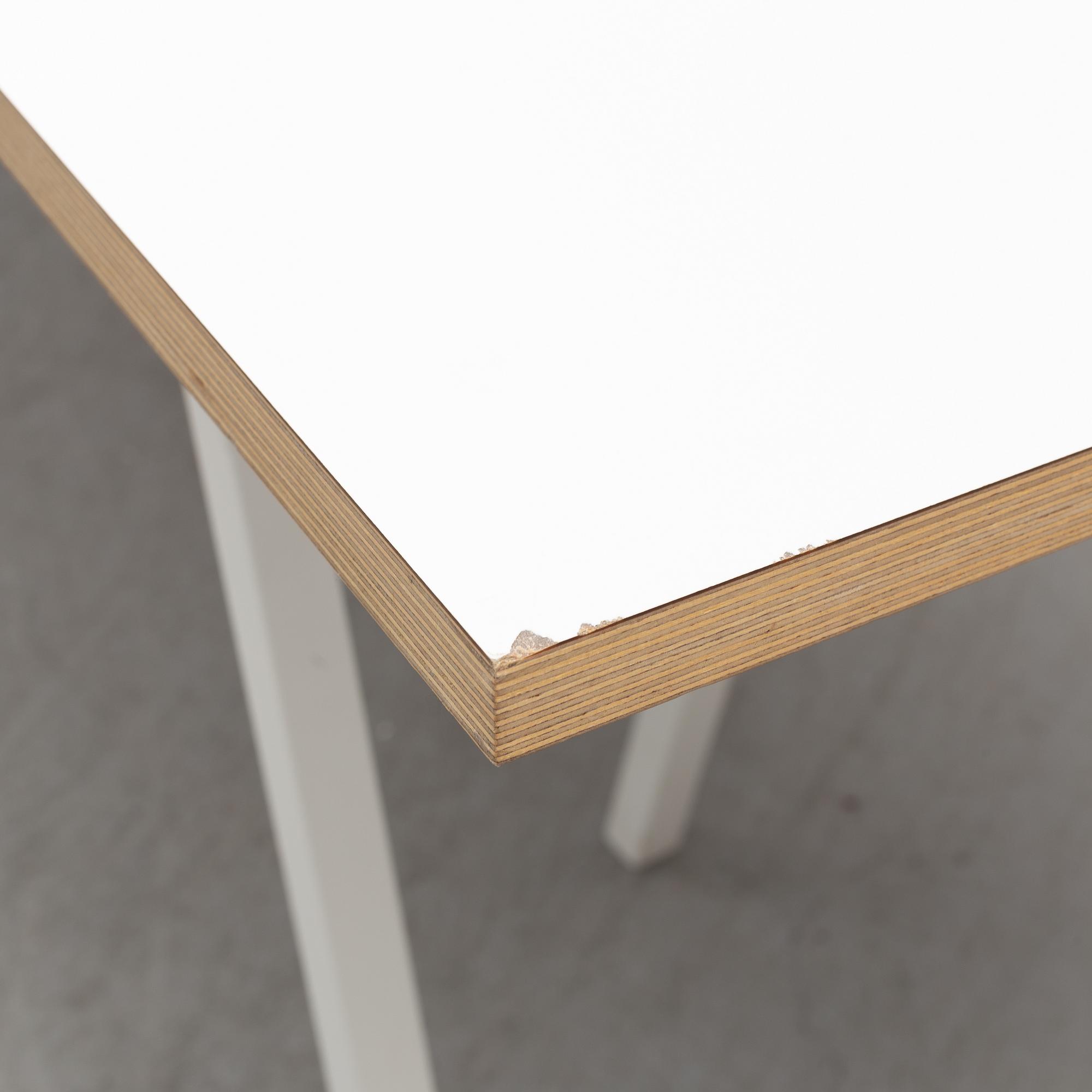 LEIF JORGENSEN, bord, "Loop Stand Table", HAY, 2000-tal.