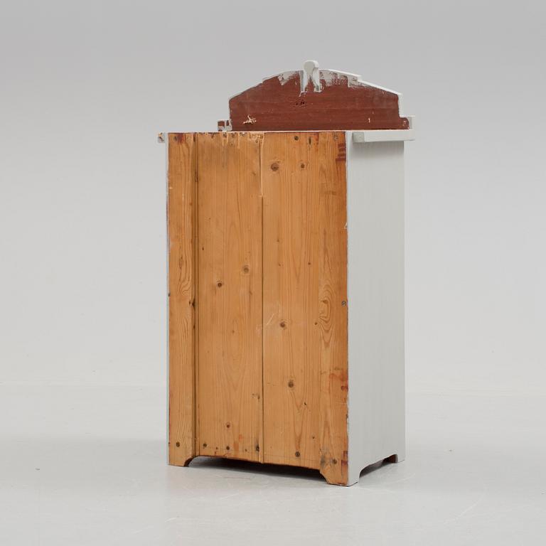 VÄGGSKÅP/SKÅP, 1900-tal/2000-tal.