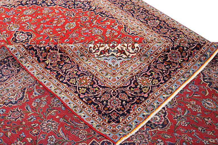 Matta, Keshan, ca. 395 x 276 cm.