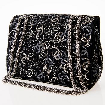 CHANEL Paris Shanghai Jumbo Strass Flap Bag.