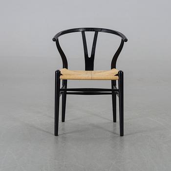 HANS J WEGNER, stol "Y-stolen" Carl Hansen & Son Danmark 2000-tal.