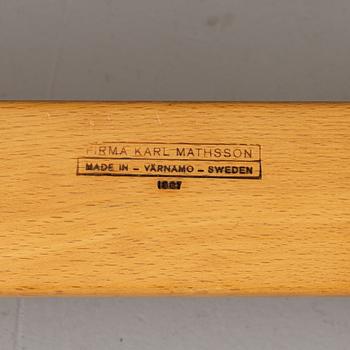 Bruno Mathsson, fåtöljer, ett par, med en fotpall, "Pernilla", DUX.