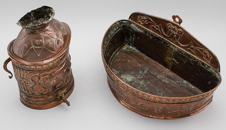 VATTENCISTERN, 2 delar, koppar, 1700-/1800-tal.