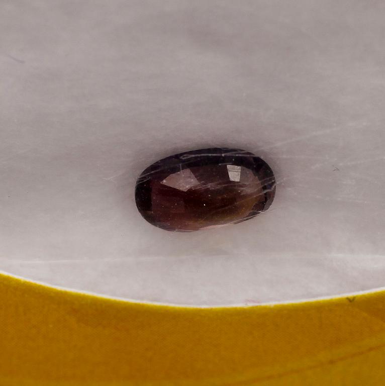 ÄDELSTENAR, 4 st,  bla vit opal, oinfattade.