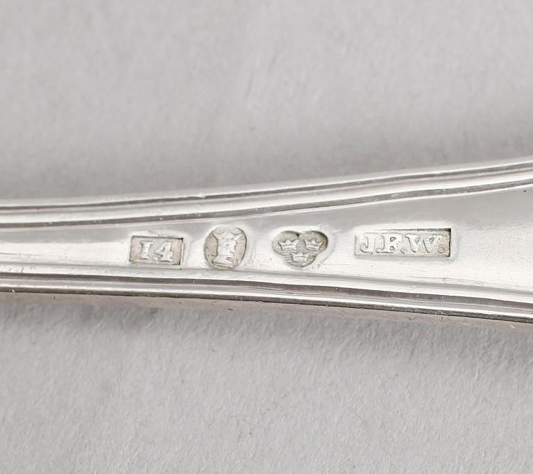 SKEDAR, 34 st, silver, svenska stämplar, 1800-/1900-tal. Vikt ca 420 gram.