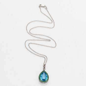 Halsband med hänge, topas, 14K vitguld, bruna diamanter.