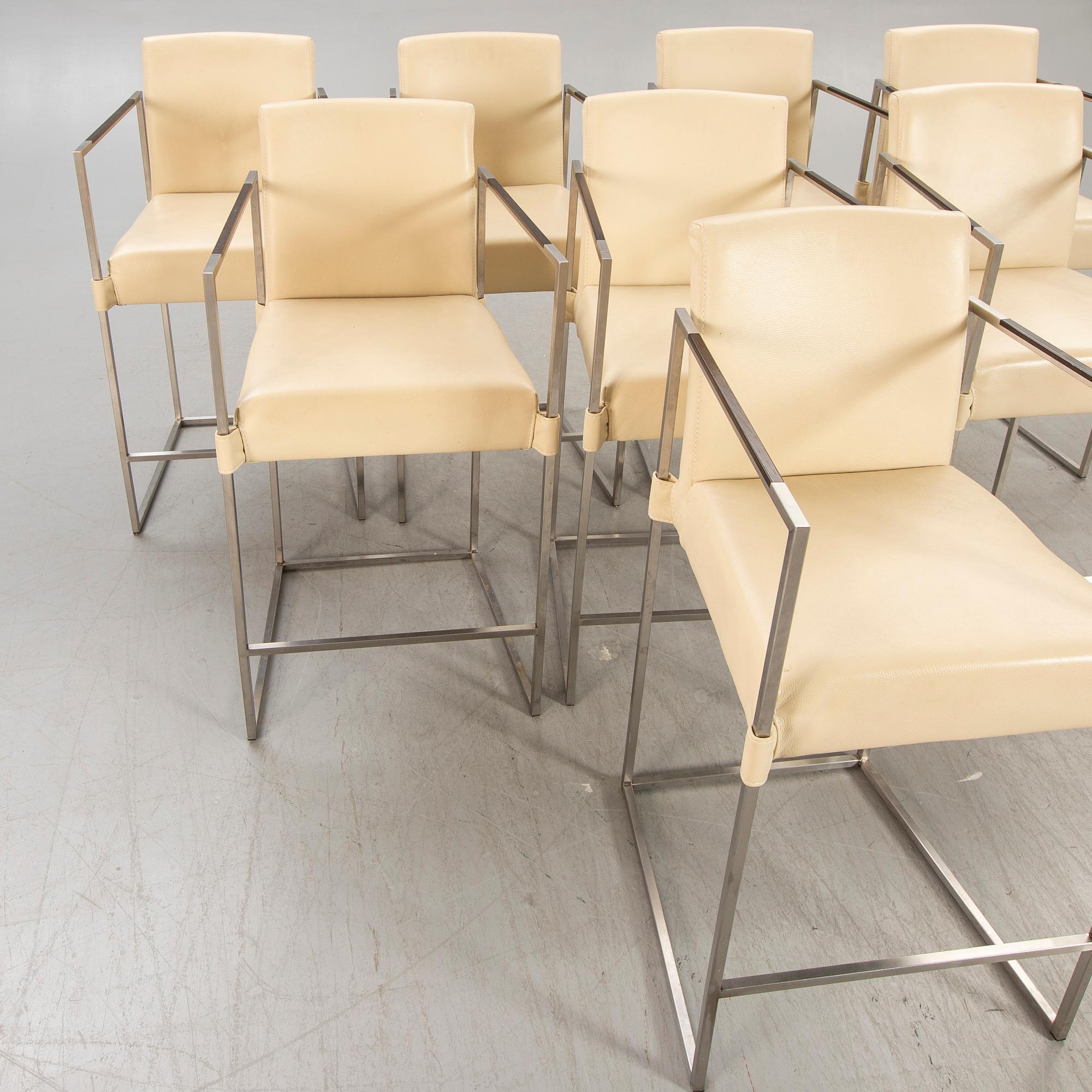 Bert Plantagie, a bar table and eight stools 21st century.