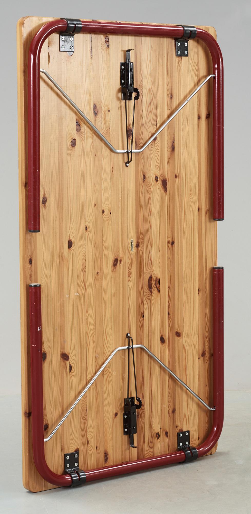 SKRIVBORD, etikettmärkt Lammhults.