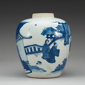 A blue and white Transitional jar, 17th Century.