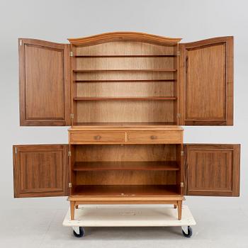 SKÅP, möjligen Carl Malmsten design, 1900-talets mitt.
