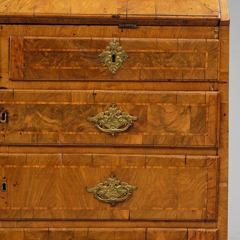 Skrivskåp, Stockholmsarbete, 1700-talets mitt, Senbarock.