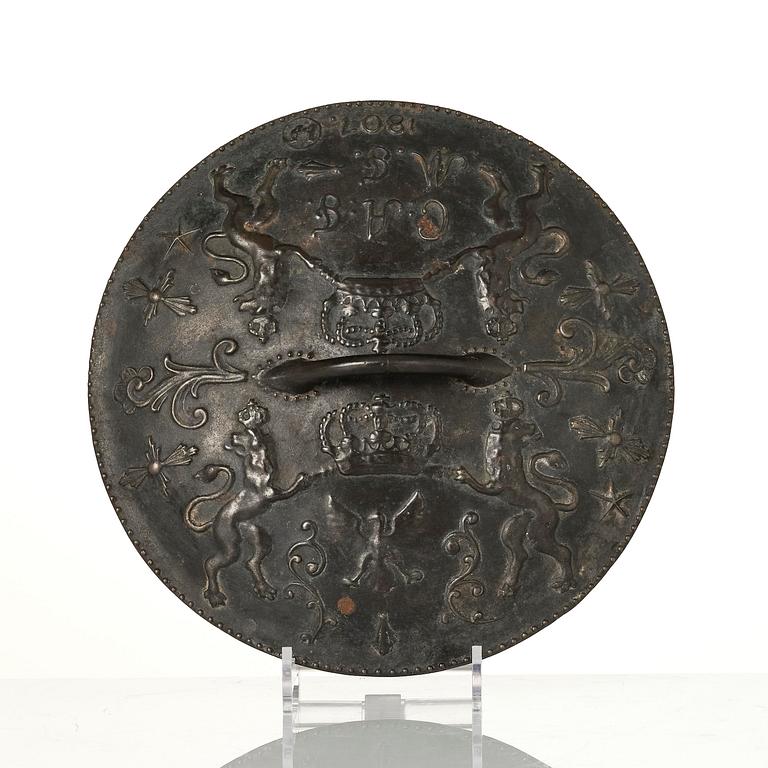 Bröllopsgryta, Hellefors styckebruk, daterad 1807.