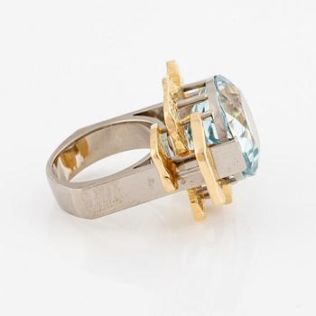 Claës Giertta, a ring, 18K gold and white gold with aquamarine, Stockholm 1970's.