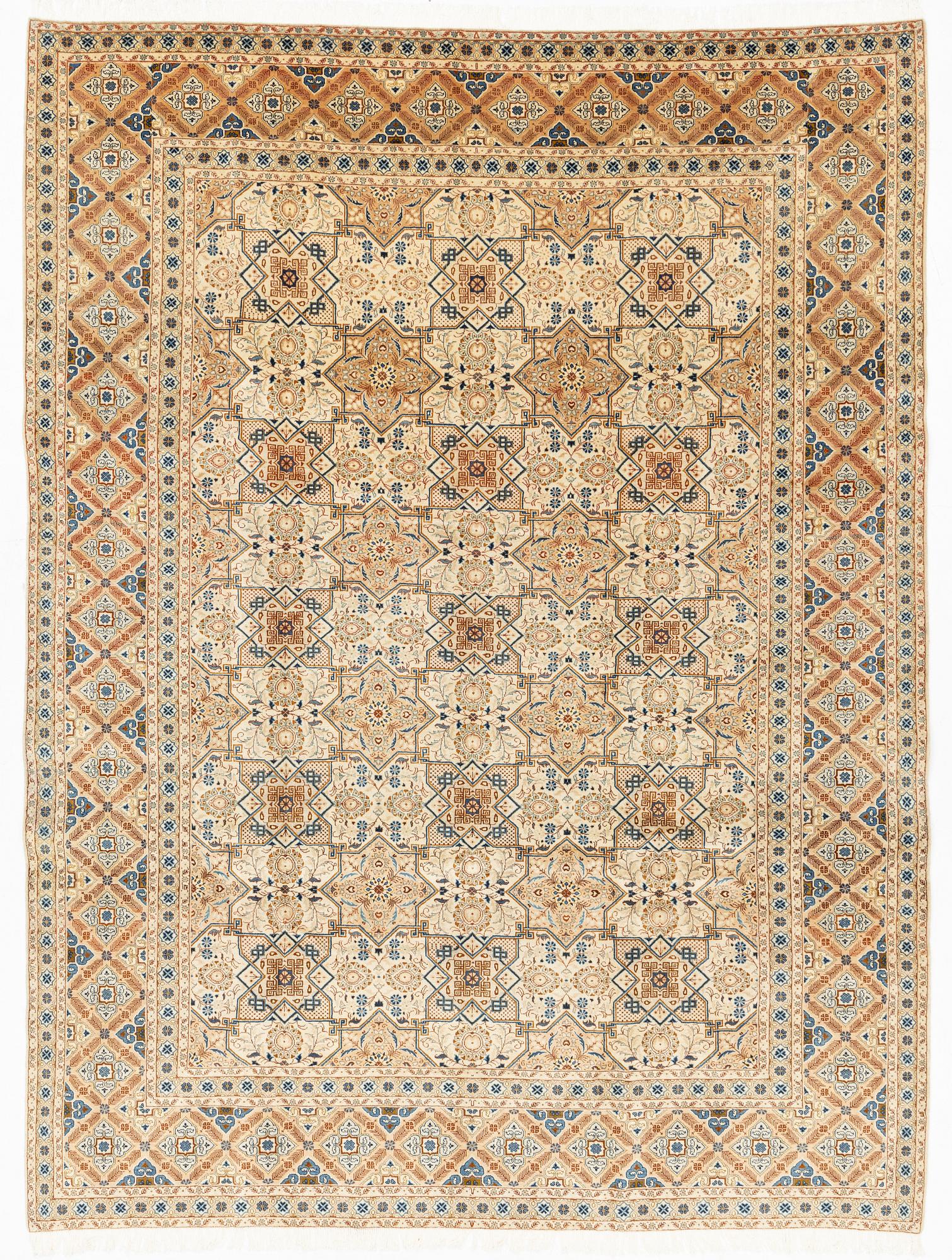 Carpet, Keshan, semi antique, 368 x 276 cm.