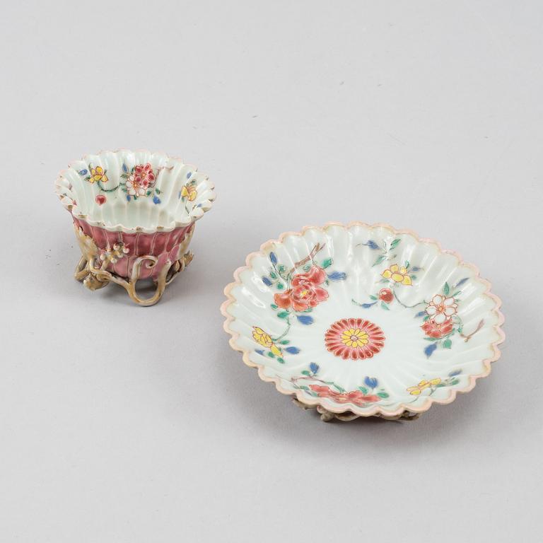 A famille rose cup with stand, Qing dynasty, Yongzheng (1723-35).