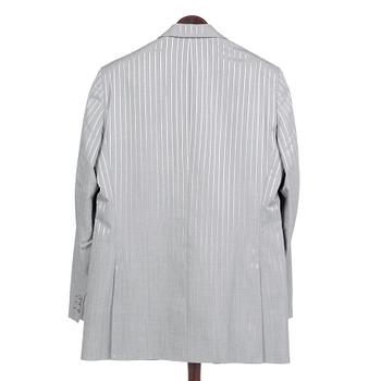 TIGER OF SWEDEN, a men´s grey and silver pinstriped suit with jacket and pants, size 50.