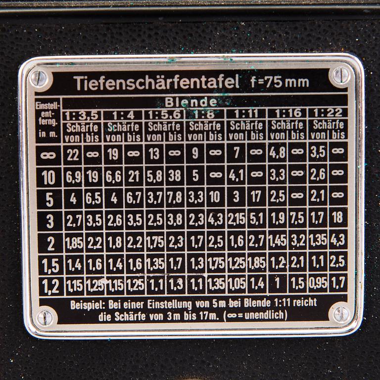 Set of five cameras, with accessories, 1920-50-tal.