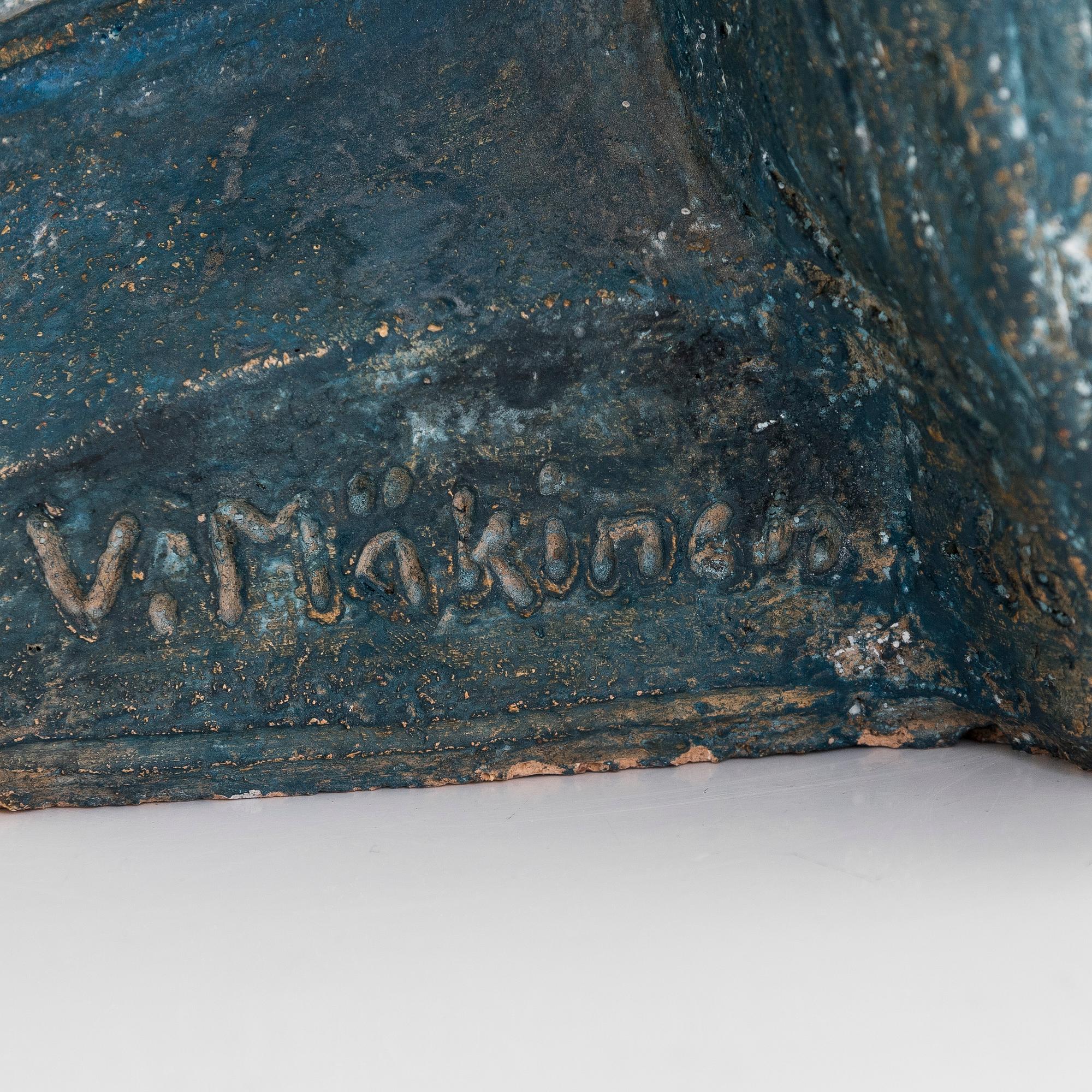 Viljo Mäkinen, Flickhuvud.