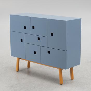 Håkan Johansson, byrå, "Peep B3", Zweed Furniture.