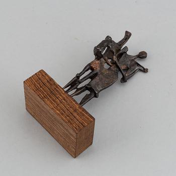 A unsigned Puck Stocklassa sculpture.