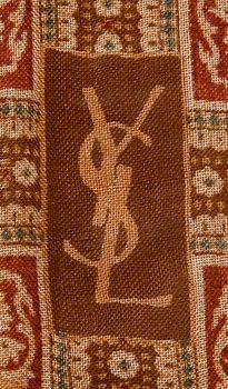SCARF, 2 st, ull och siden, bla Yves Saint Laurent.