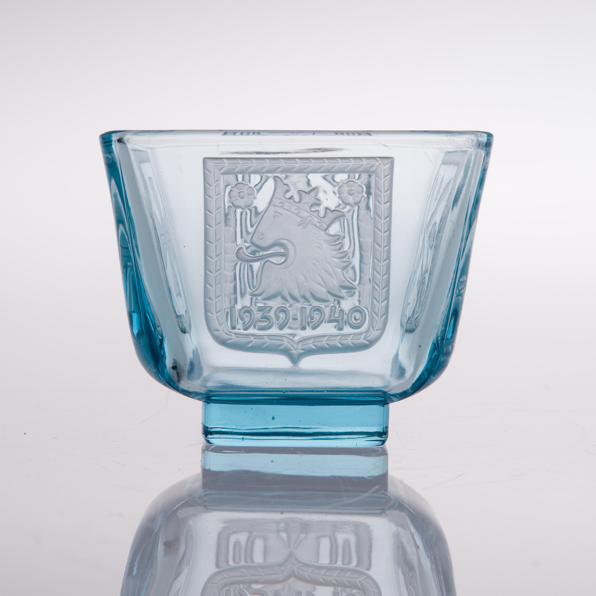 ARTTU BRUMMER, BOWL, glass, "Mottimalja" 1939-1942 Riihimäki Lasi Oy.
