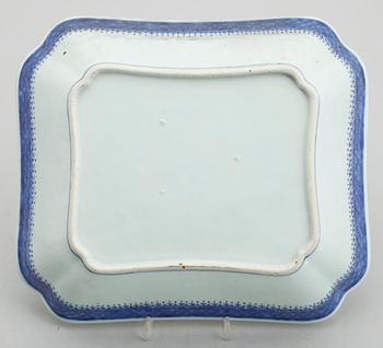 TERRINFAT, porslin, Kina, 1800-tal.