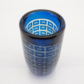 Edvin Öhrström, a signed Ariel 1955 glass vase Orrefors.