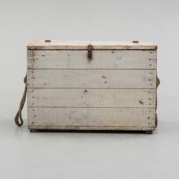 A box for logs from the 19th century.