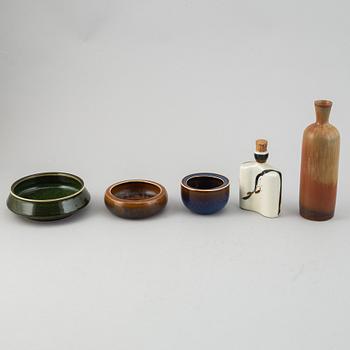 Carl-Harry Stålhane, a set of six stoneware bowls, a vase, a bottle and an ashtray, Rörstrand and Designhuset.