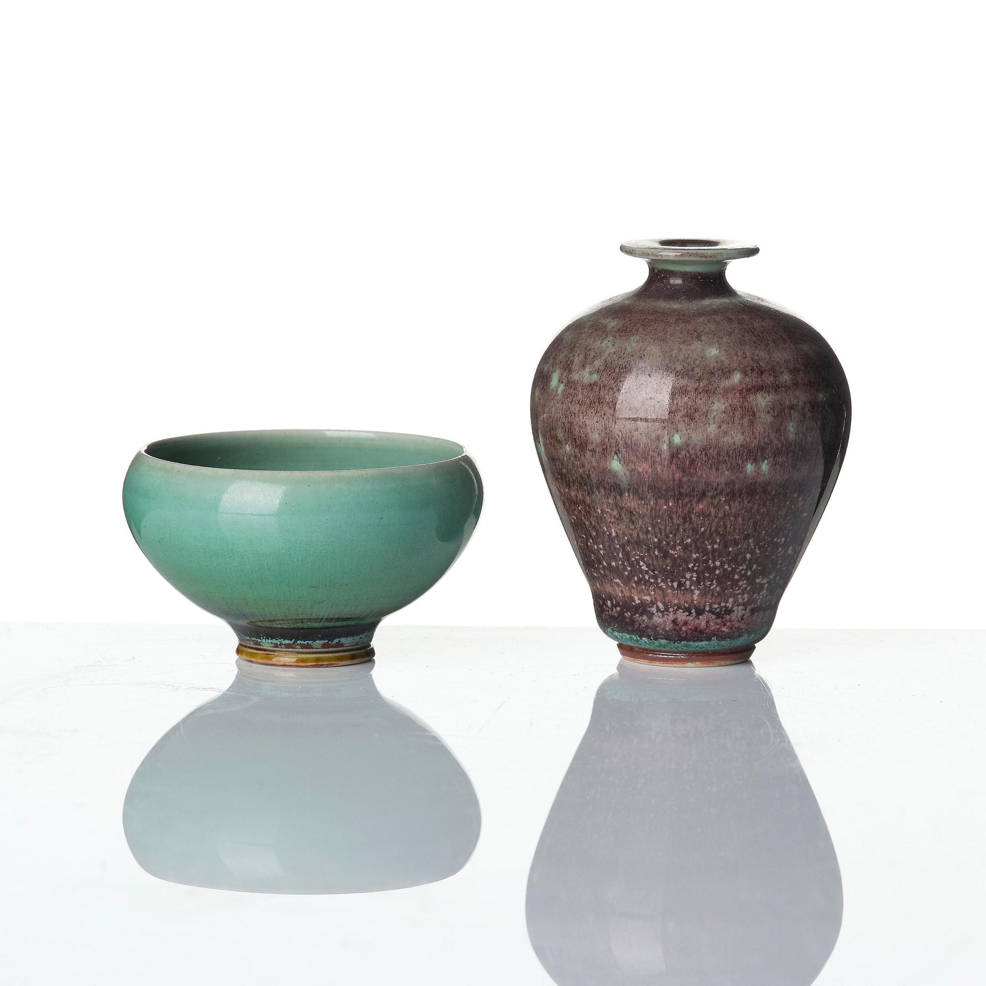 Berndt Friberg, a set of five stoneware vases and three bowls, Gustavsberg Studio 1969-76.
