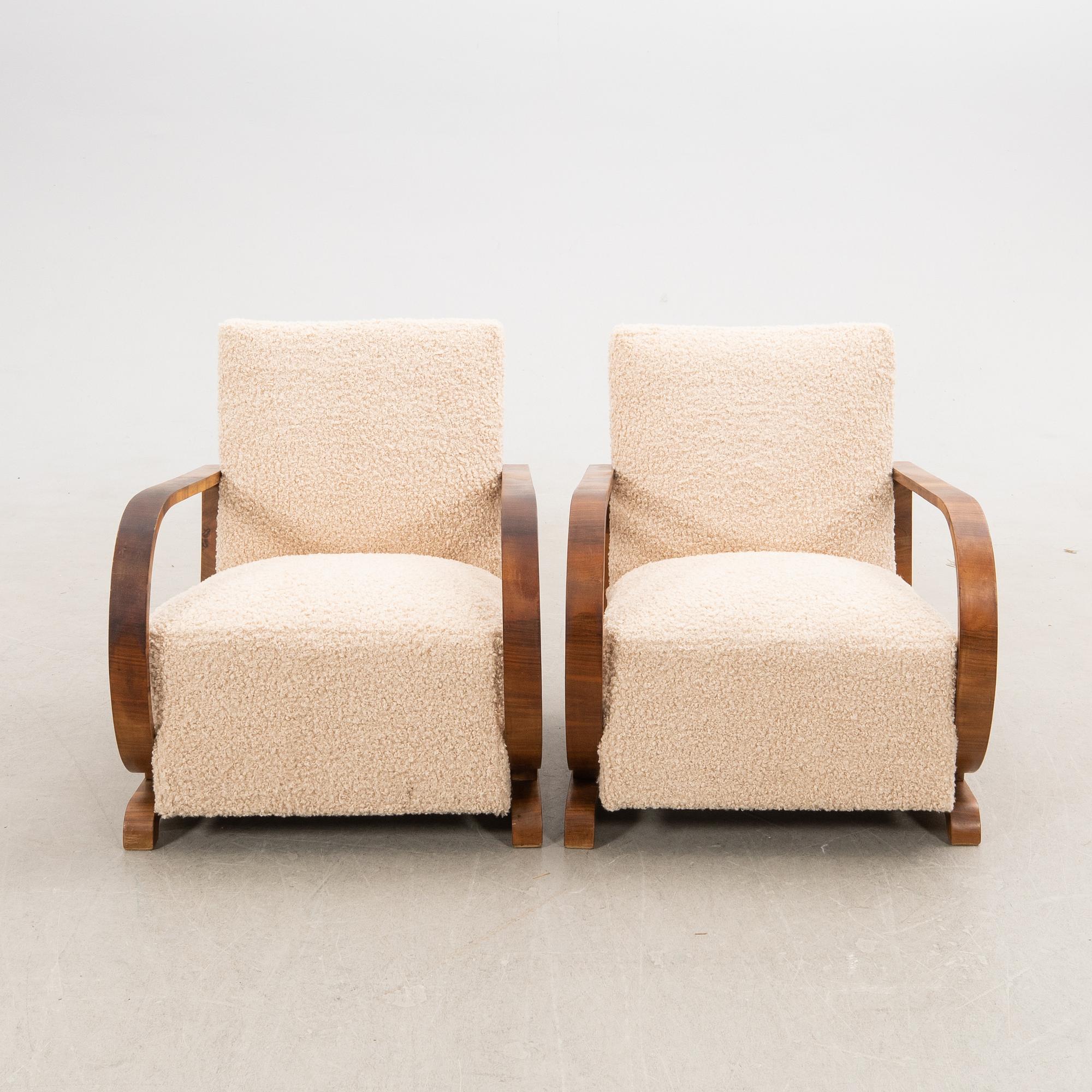 Armchairs, a pair, Art Deco, first half of the 20th century.