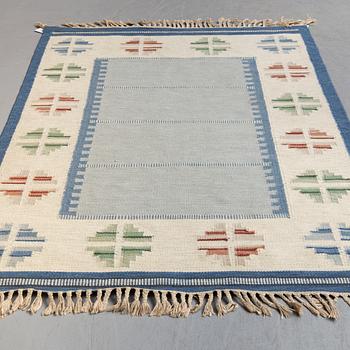 MATTO, flat weave, ca 198,5 x 138,5 cm, Sweden around the middle of the 20th century.