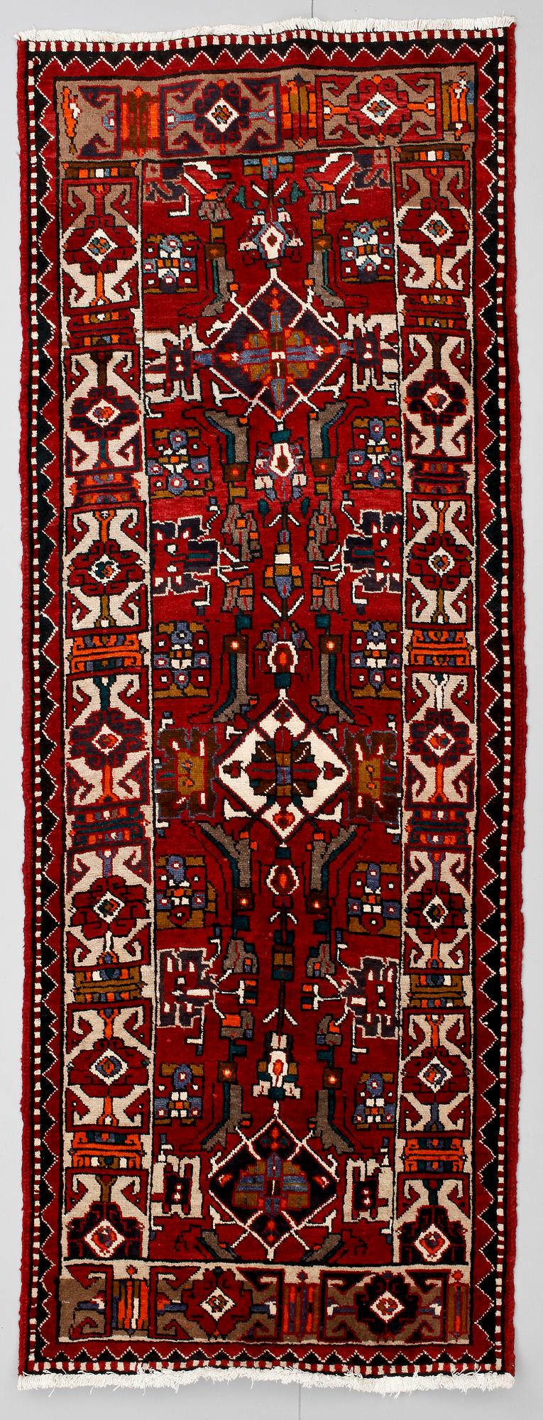 MATTA, Azarbayjan. Ca 310 x 115.