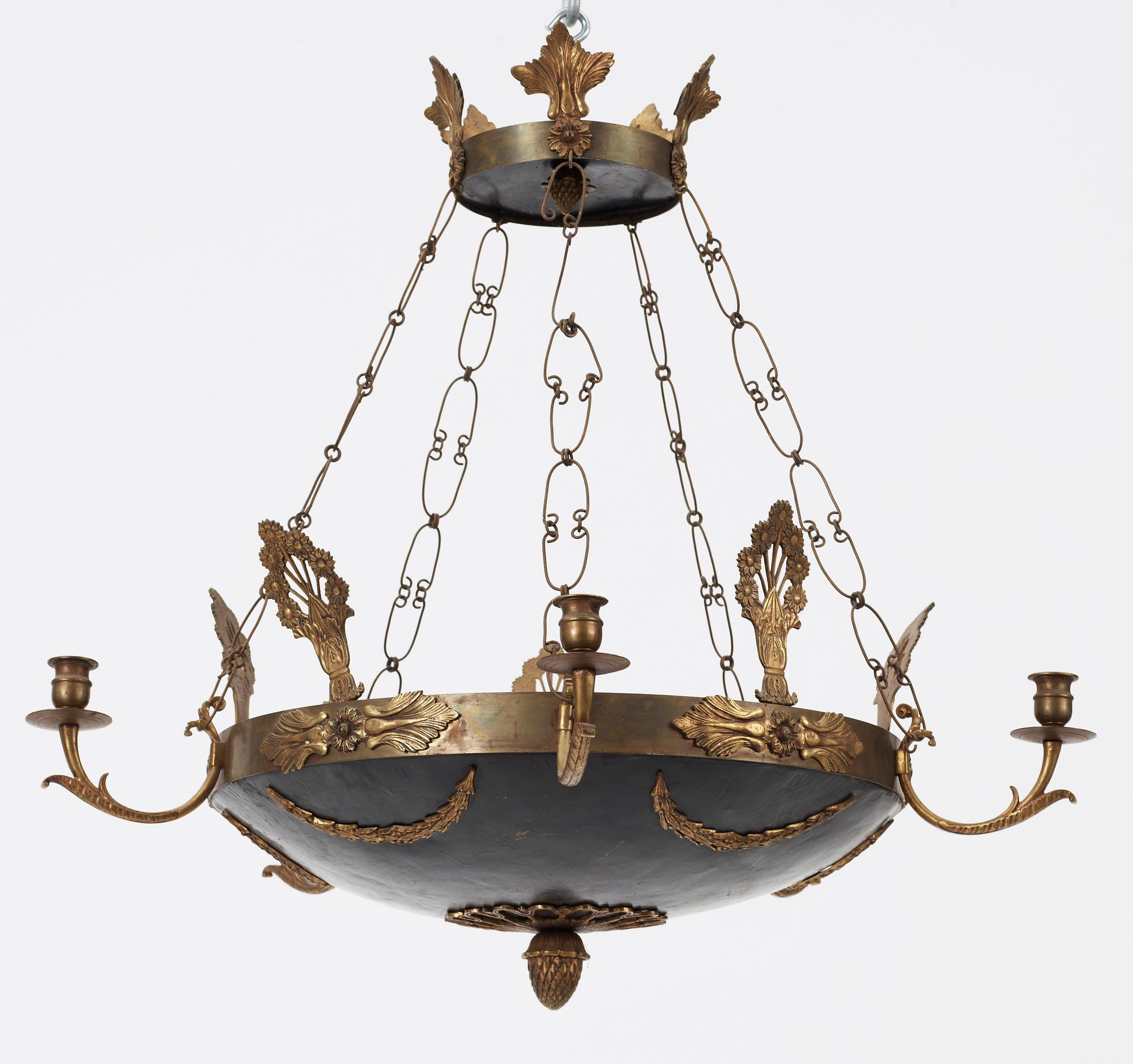 TAKAMPEL, empirestil, omkr 1800/1900. H 26-35.