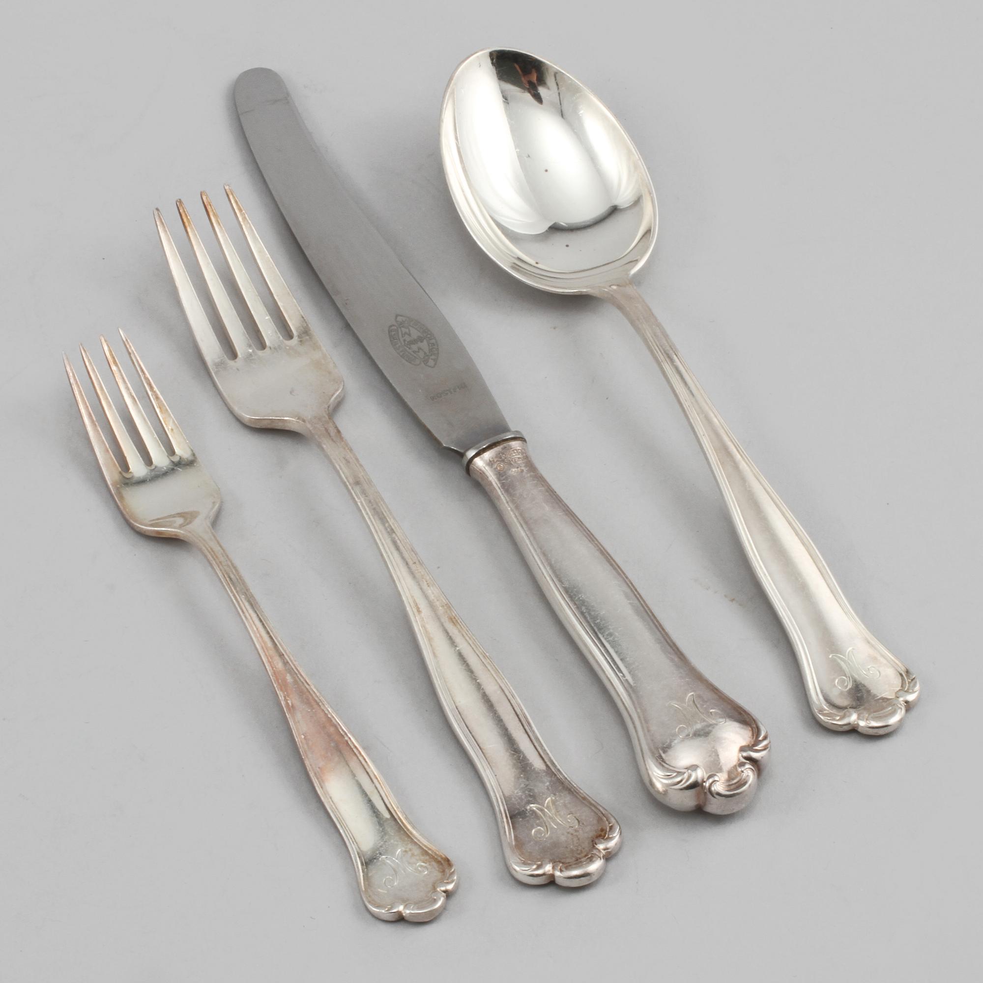 BESTICKSERVISDELAR, 24 st, silver, Hallberg, omkring 1900-talets mitt. Total vikt 1380 g.