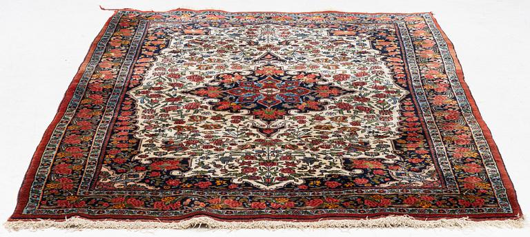 Carpet, antique Bidjar, approx. 256 x 156 cm.