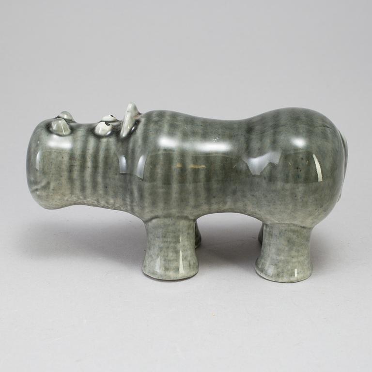 A stoneware figurine by Lisa Larson for Gustavsberg 1966-70.