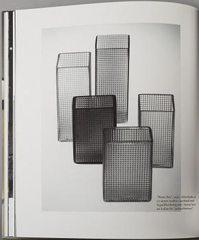 A lot of eight books regarding Orrefors glasbruk.