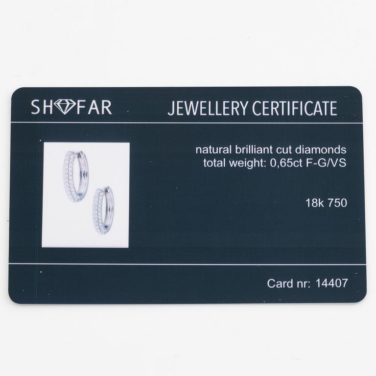 Hoop earrings 18K white gold with brilliant-cut diamonds.