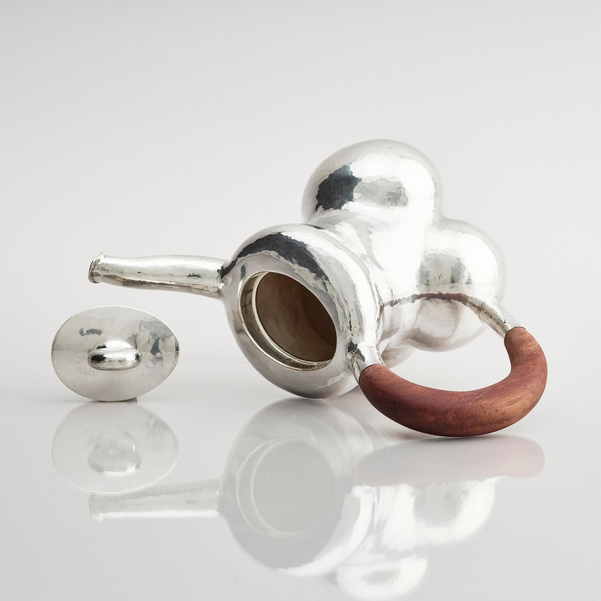 Olle Ohlsson, a sterling silver teapot, Stockholm, Sweden 2001.