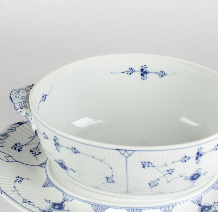 A 'Blue Fluted Plain' porcelain tureen with cover and stand, Royal Copenhagen, model 214 and 217, 1898-1923.