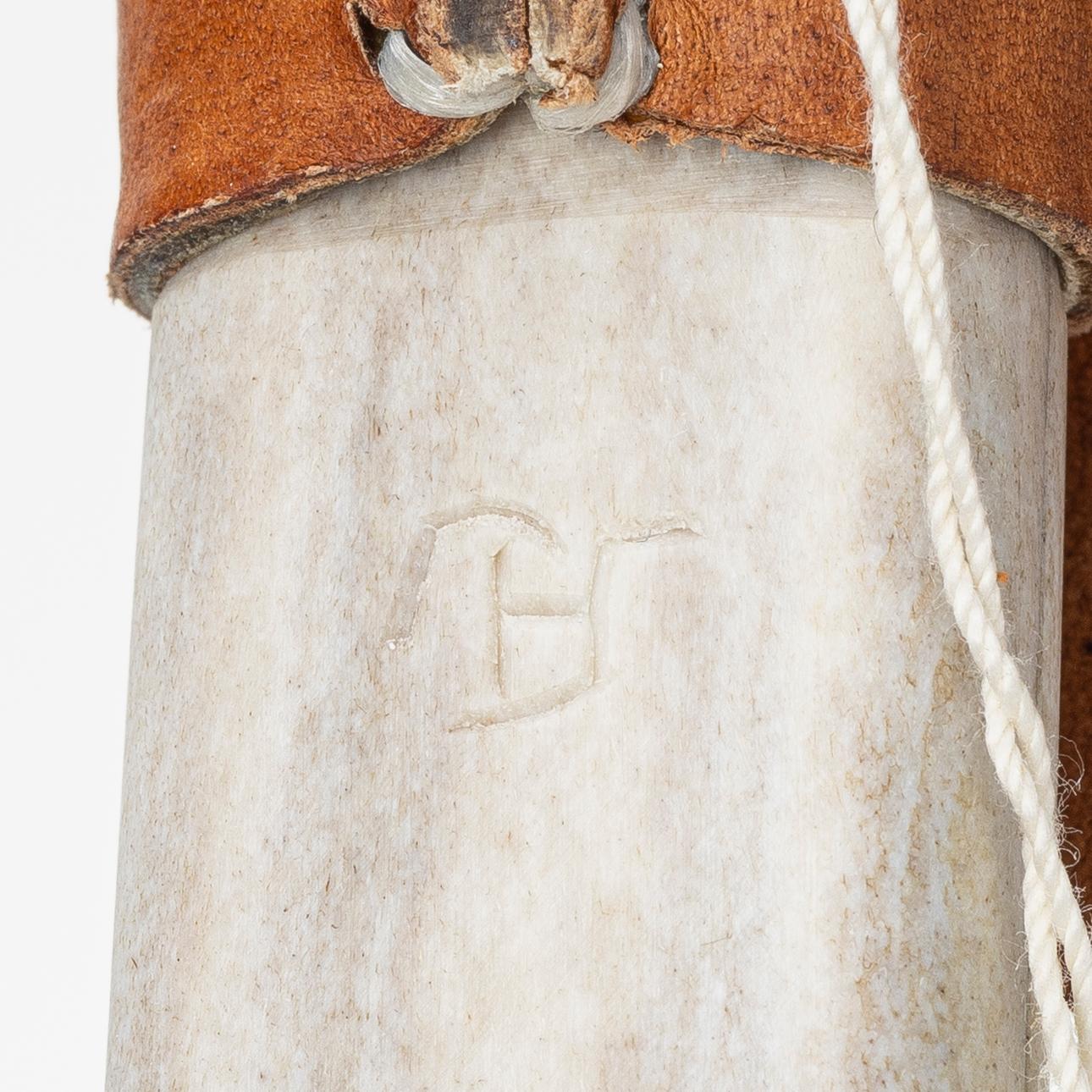 Per Henrik Simma, half-horn knife, signed.