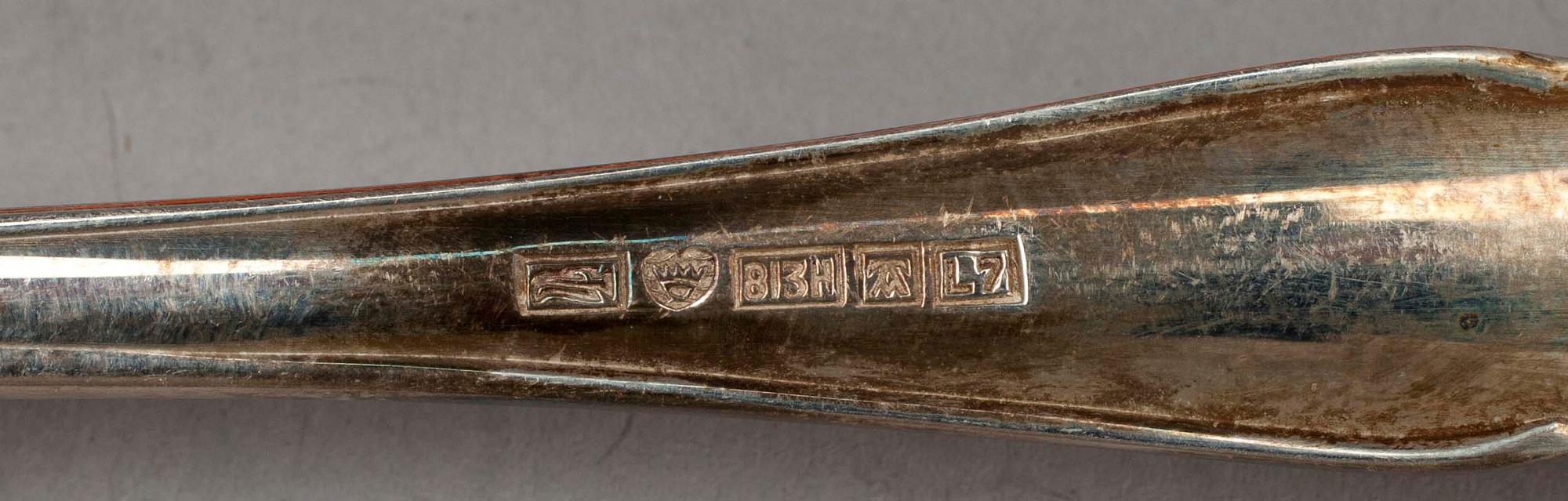 BORDSBESTICK, silver, Chippendale, 12+12+12. Auran Kultaseppä, Åbo 1961.