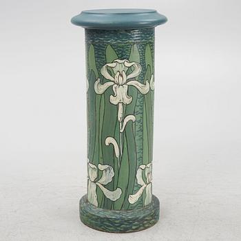 Pedestal attributed to Helmer Osslund, Art Nouveau, 1890s.