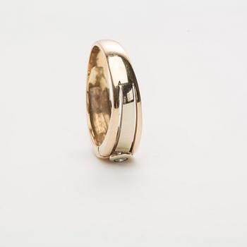RING, 14K guld, briljantslipad diamant, ca 0,08 ct.