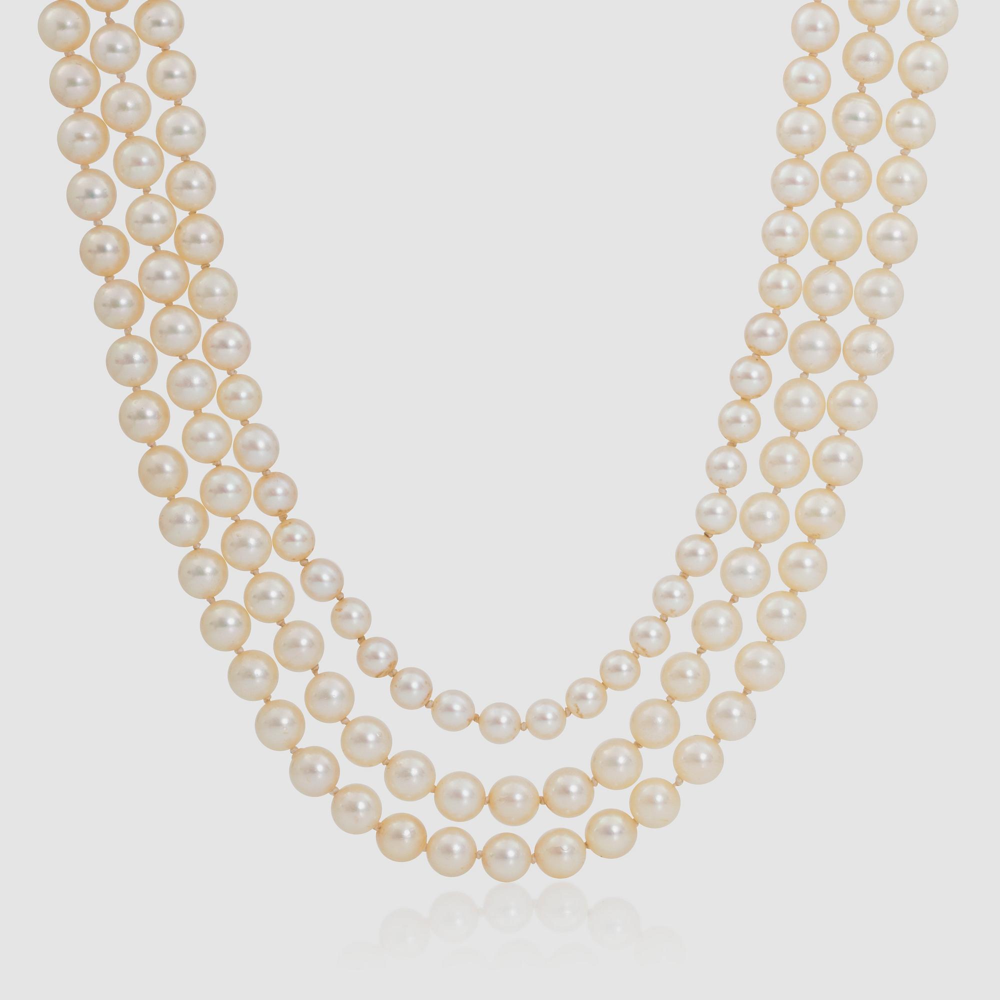 PÄRLCOLLIER, 3-radigt, med odlade saltvattenspärlor 5.5 - 7 mm.